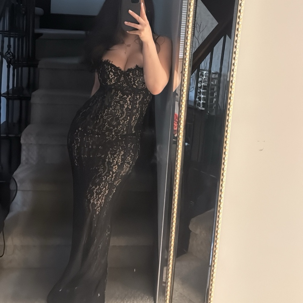 Fashion Nova All in Love Lace Maxi Dress Size M